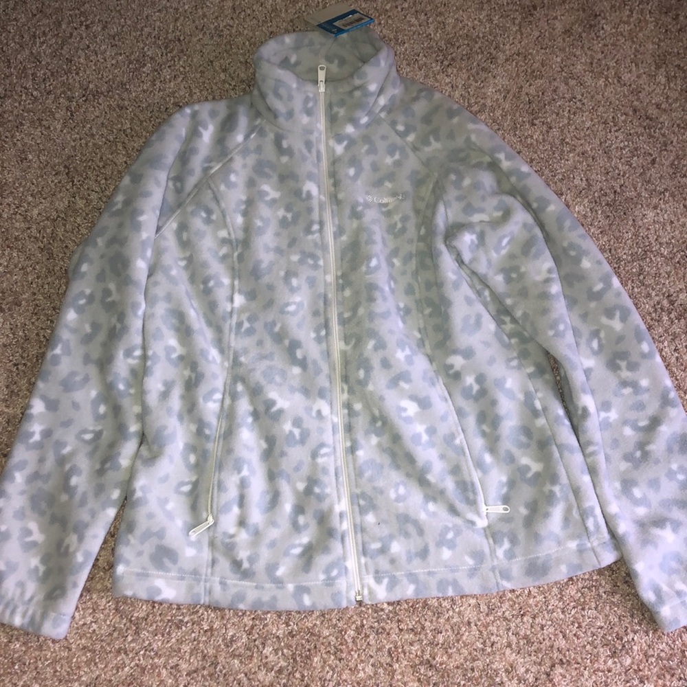 Women’s Columbia jacket